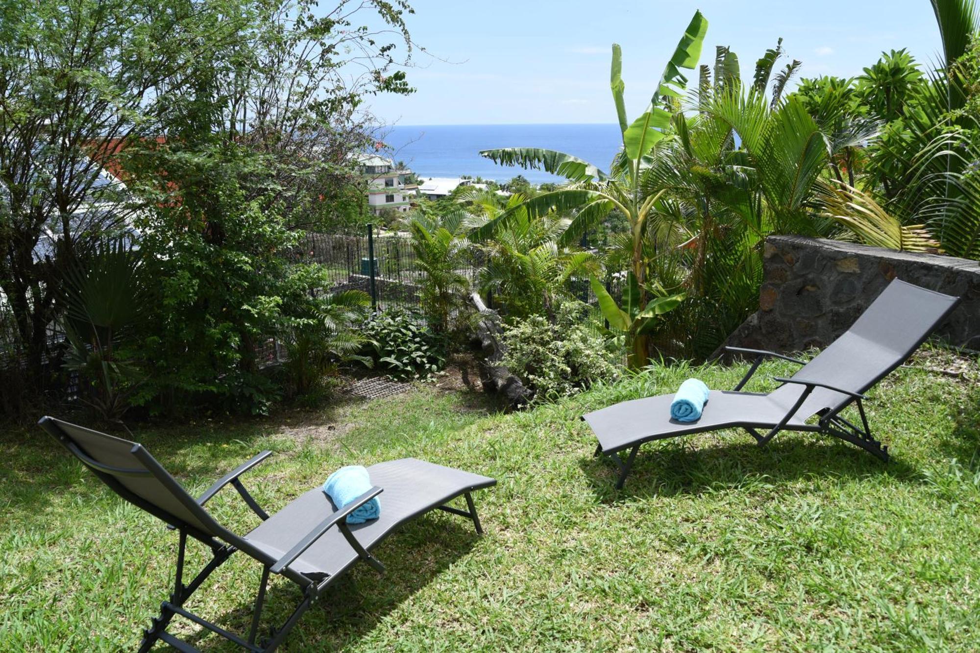 T2 Classe 4 Etoiles Avec Jardin, Piscine, Vue Mer A Saint-Gilles-Les-Bains Eksteriør bilde